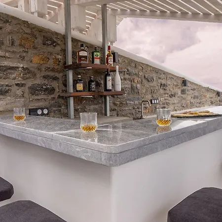 Palmyra Villa Kamilárion